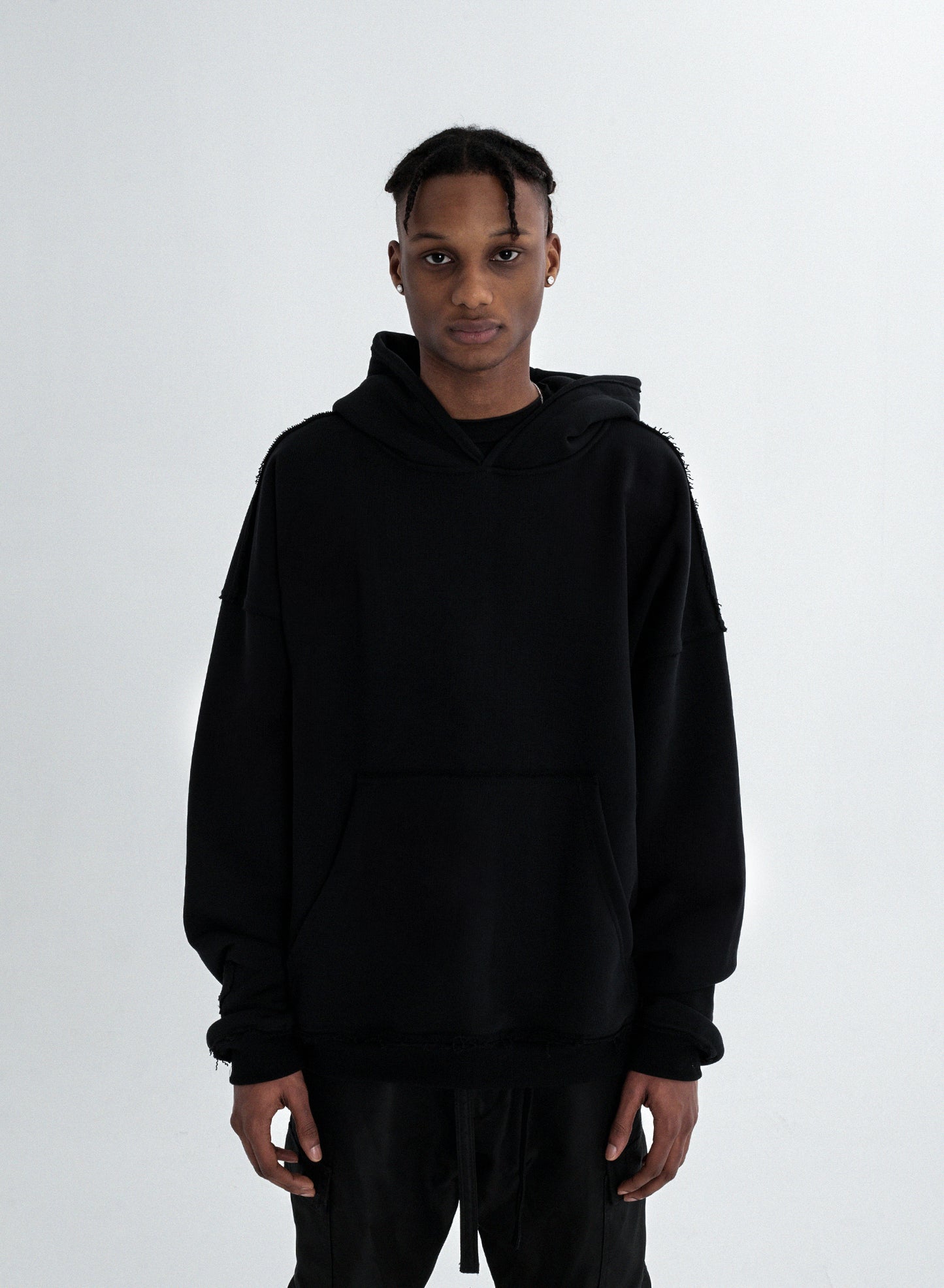 "Ordinaire" Black Hoodie